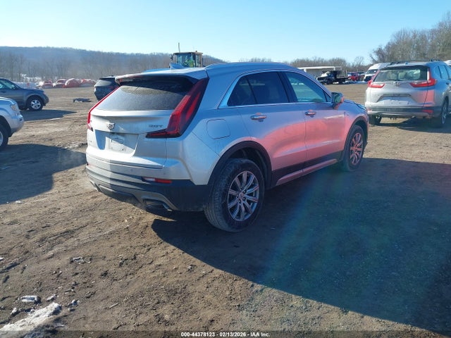 2019 CADILLAC XT4 1GYFZDR48KF216444 Photo 3