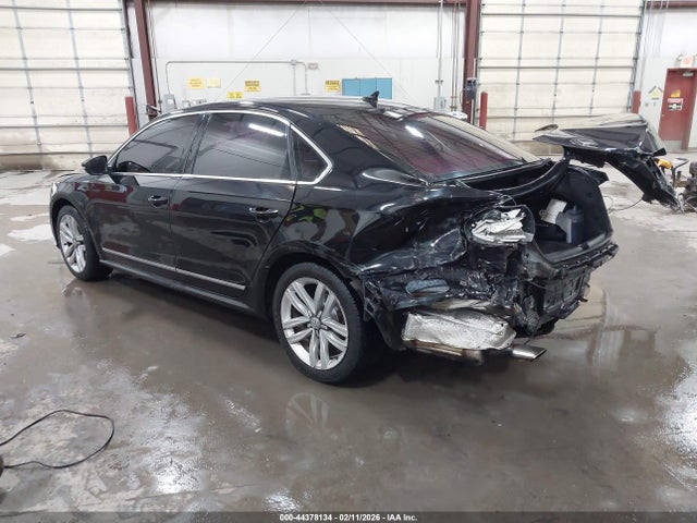 Продаж на аукціоні авто 2017 Volkswagen Passat 1.8t Sel Premium, vin: 1VWCT7A37HC067756, номер лоту: 44378134