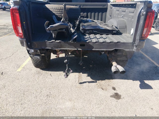 3GTPUEEL8NG536927 GMC Sierra 1500 4wd Standard Box At4