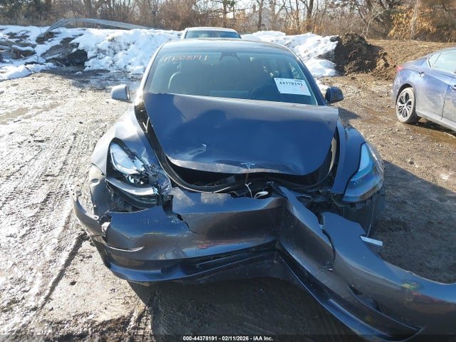 Tesla Model 3 Long Range Dual Motor All-wheel Drive 2022 5YJ3E1EB3NF264076 Image 12