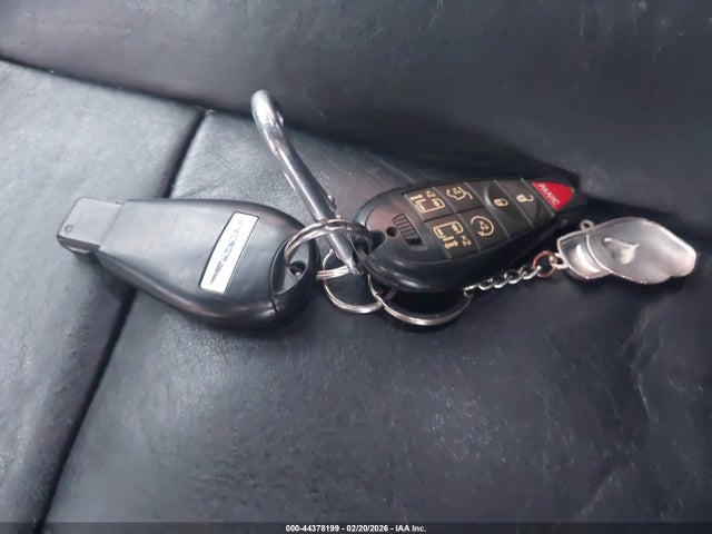 Продаж на аукціоні авто 2011 Chrysler Town & Country Limited, vin: 2A4RR6DG6BR714550, номер лоту: 44378199