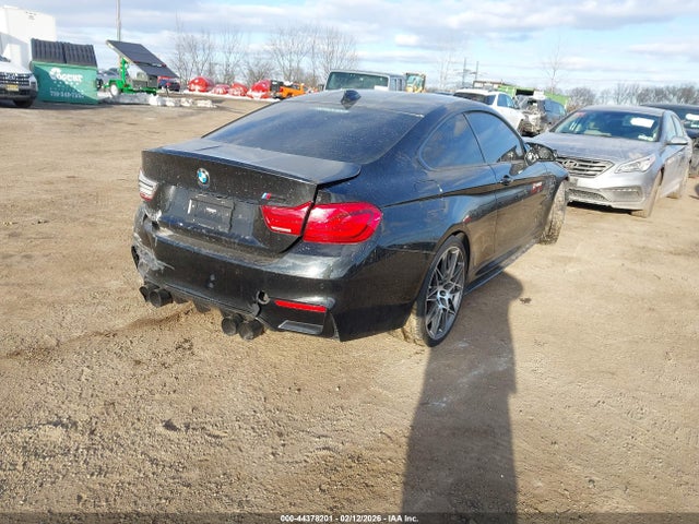 2018 BMW M4 WBS4Y9C53JAC87878 Photo 3