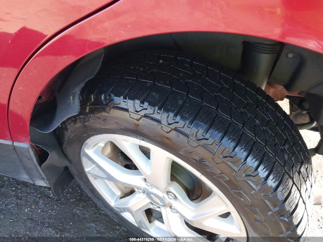2GNAXKEX5J6297395 Chevrolet EQUINOX LT