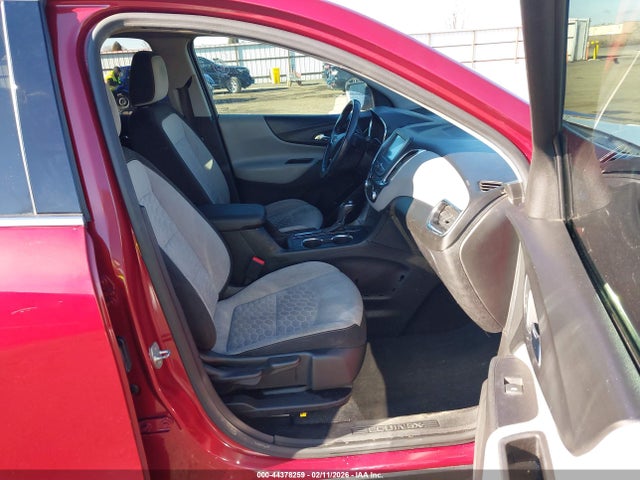 2GNAXKEX5J6297395 Chevrolet EQUINOX LT