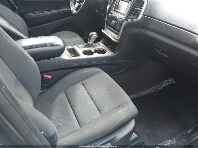 Продаж на аукціоні авто 2017 Jeep Grand Cherokee Laredo 4x4, vin: 1C4RJFAG2HC959266, номер лоту: 44378268