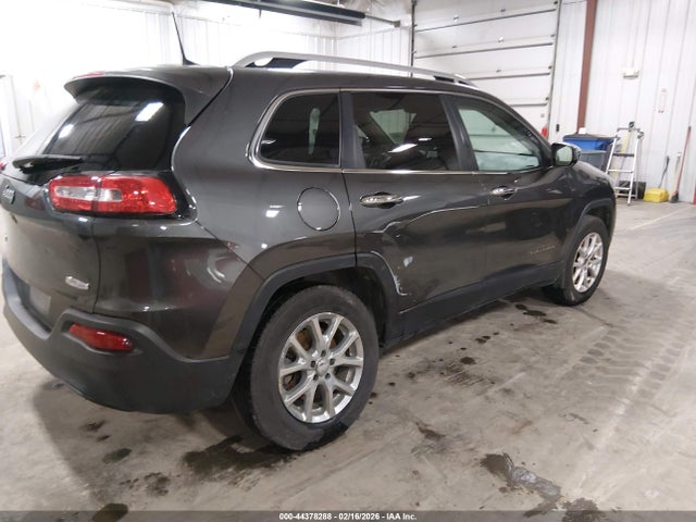 Продаж на аукціоні авто 2016 Jeep Cherokee Latitude, vin: 1C4PJMCB1GW368436, номер лоту: 44378288