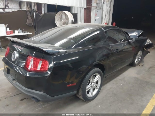 2011 FORD MUSTANG 1ZVBP8AM6B5137189 Photo 3