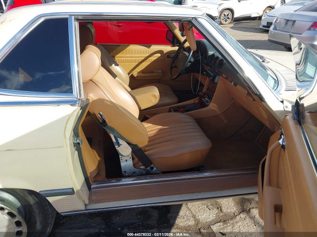 Auction sale of the 1987 Mercedes-benz 560 Sl, vin: WDBBA48D8HA057846, lot number: 44378332