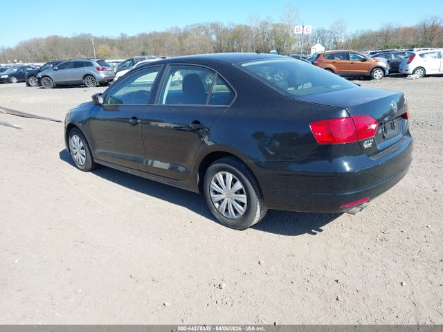 Продажа на аукционе авто 2014 Volkswagen Jetta 2.0l S, vin: 3VW2K7AJ8EM311647, номер лота: 44378349