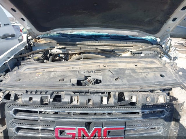 44378355 :رقم المزاد ، 1GT12XEGXFF163807 vin ، 2015 Gmc Sierra 2500hd مزاد بيع