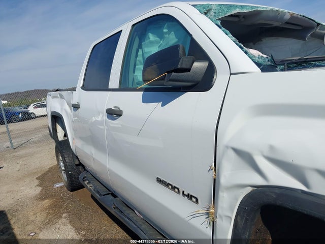44378355 :رقم المزاد ، 1GT12XEGXFF163807 vin ، 2015 Gmc Sierra 2500hd مزاد بيع