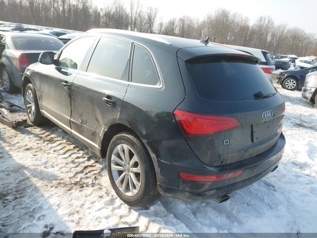 2014 AUDI Q5 WA1LFAFP2EA030344 Photo 2