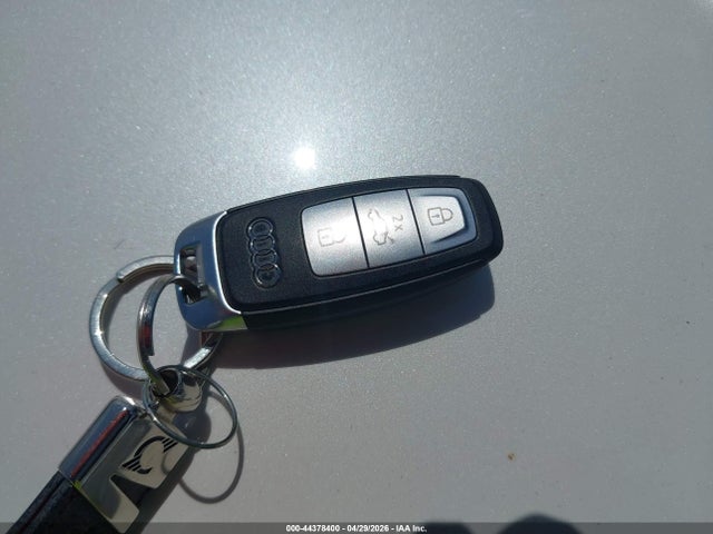 2023 AUDI A3 WAUHUDGY2PA071454 Photo 10