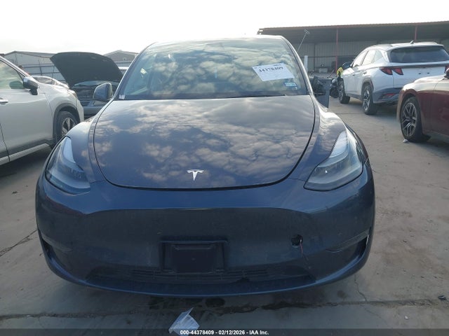 44378409 :رقم المزاد ، 7SAYGDEF0NF337184 vin ، 2022 Tesla Model Y Performance Dual Motor All-wheel Drive مزاد بيع