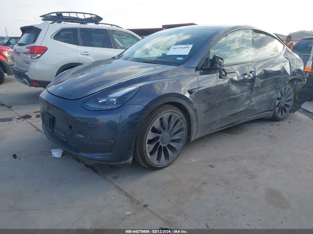 44378409 :رقم المزاد ، 7SAYGDEF0NF337184 vin ، 2022 Tesla Model Y Performance Dual Motor All-wheel Drive مزاد بيع
