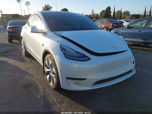 2022 TESLA MODEL Y 7SAYGDEE9NF453443 Photo 0