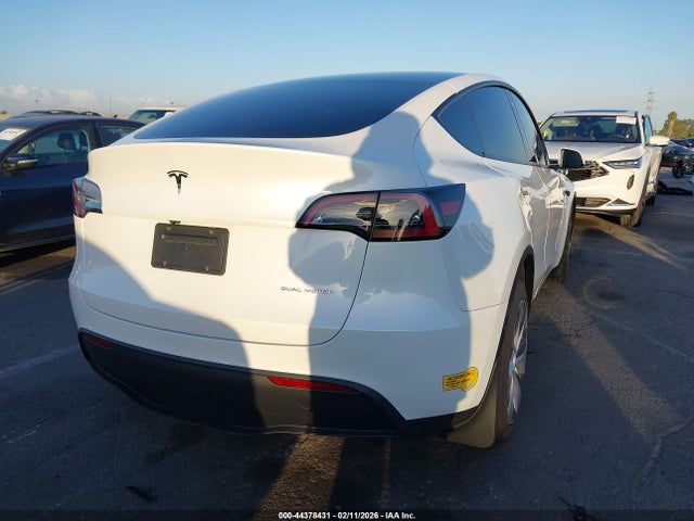 2022 TESLA MODEL Y 7SAYGDEE9NF453443 Photo 3