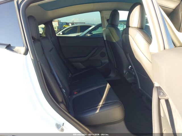 2022 TESLA MODEL Y 7SAYGDEE9NF453443 Photo 7
