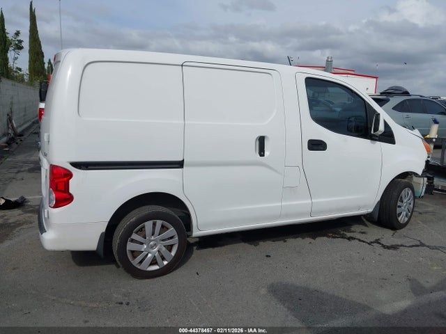 3N6CM0KN8JK699542 Nissan NV200 SV