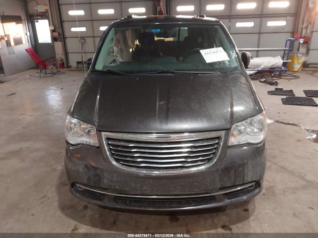 Продажа на аукционе авто 2016 Chrysler Town & Country Touring, vin: 2C4RC1BG9GR238797, номер лота: 44378471