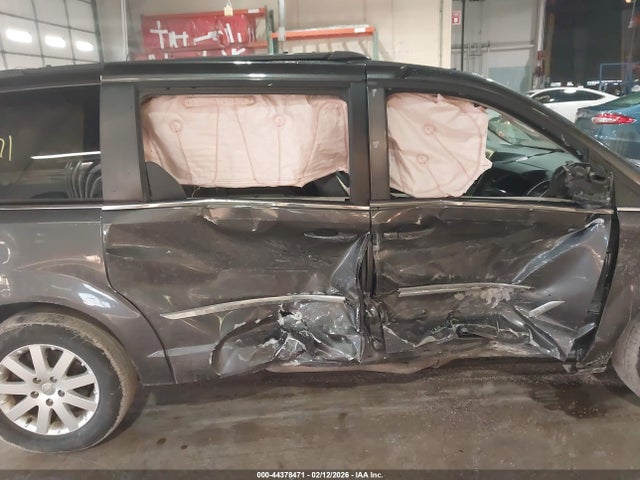 2016 CHRYSLER TOWN & COUNTRY 2C4RC1BG9GR238797 Photo 5