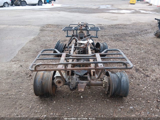 44378474 :رقم المزاد ، 78TE224724304232 vin ، 2002 Honda Trx450 Fe مزاد بيع