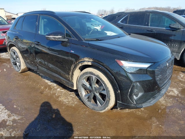 2024 AUDI Q4 E-TRON WA1LUBFZ8RP062702 Photo 0