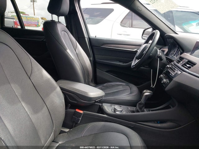WBXHT3Z37H4A53779 BMW X1 Xdrive28i