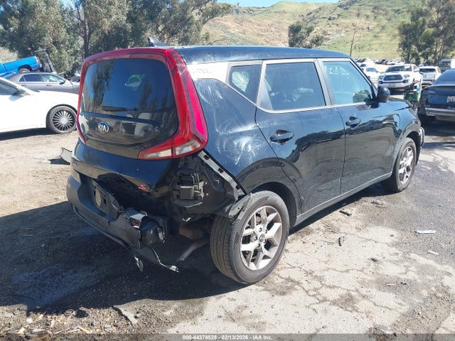 KNDJ23AU6M7772937 KIA SOUL S