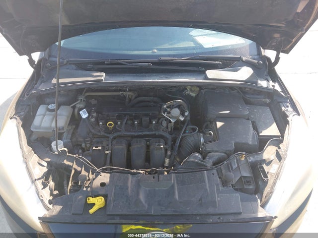 Ford FOCUS SE 2016 1FADP3F28GL267523 Image 10
