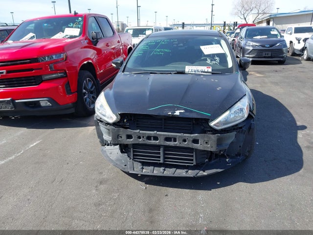 Ford Focus Titanium 2016 1FADP3J20GL362231 Image 6
