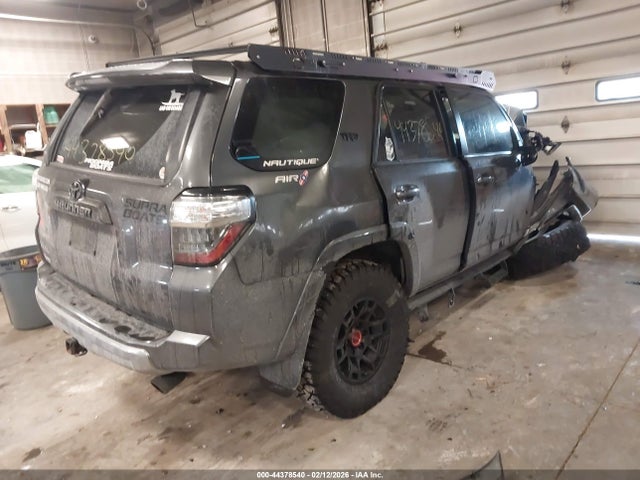 2022 TOYOTA 4RUNNER JTERU5JR9N6047131 Photo 3