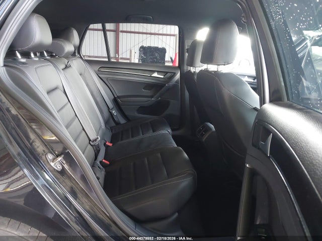 WVWLF7AU1FW273170 Volkswagen Golf R 4-door
