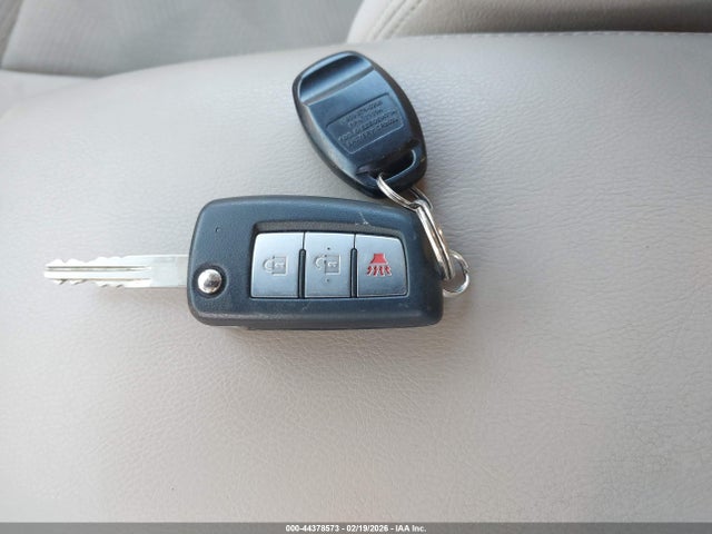 Nissan ROGUE S 2014 5N1AT2MK7EC794693 Image 11