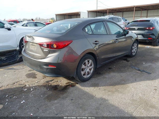 Aukcja sprzedaży 2016 Mazda Mazda3 I Sport, vin: JM1BM1T75G1327039, numer aukcji: 44378580