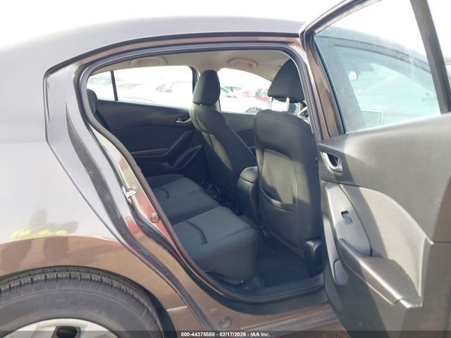 Aukcja sprzedaży 2016 Mazda Mazda3 I Sport, vin: JM1BM1T75G1327039, numer aukcji: 44378580