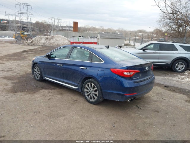 2016 HYUNDAI SONATA 5NPE34AF4GH407274 Photo 2
