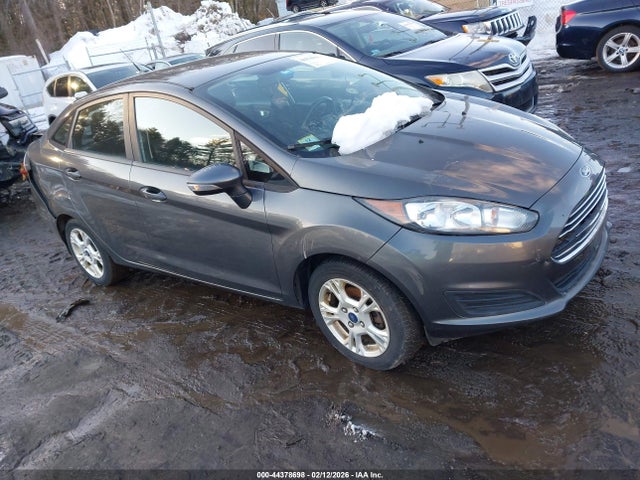 44378698 :رقم المزاد ، 3FADP4BJ5GM150371 vin ، 2016 Ford Fiesta Se مزاد بيع