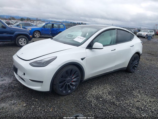 7SAYGDEFXPF630853 Tesla Model Y Performance Dual Motor All-wheel Drive