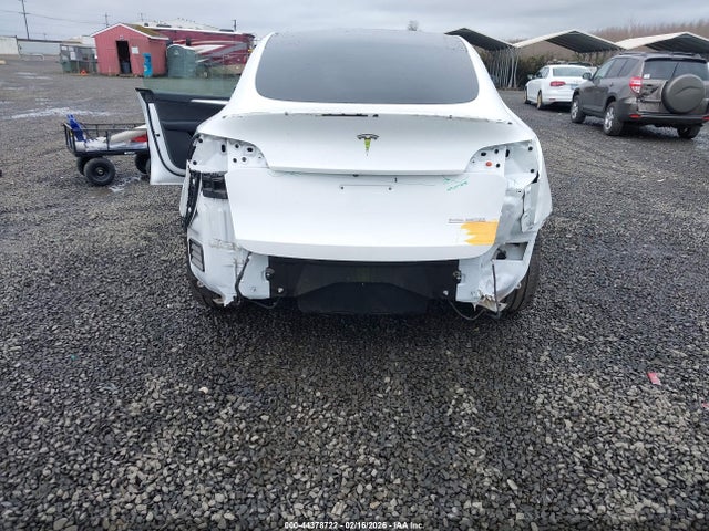 7SAYGDEFXPF630853 Tesla Model Y Performance Dual Motor All-wheel Drive