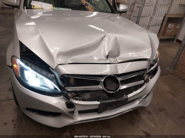 Продажа на аукционе авто 2015 Mercedes-benz C 300, vin: 55SWF4JBXFU056276, номер лота: 44378751