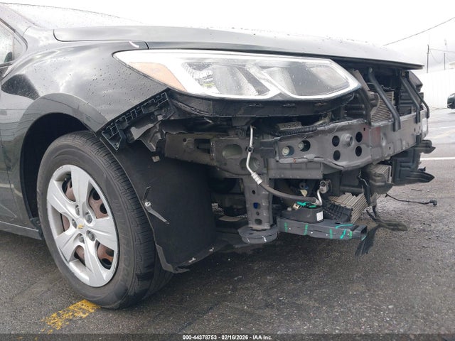 1G1BC5SM1H7271836 Chevrolet Cruze Ls Auto