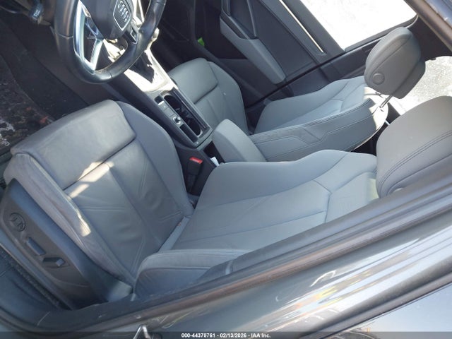 WA1EECF37M1113030 Audi Q3 Premium Plus 45 Tfsi S Line Quattro Tiptronic