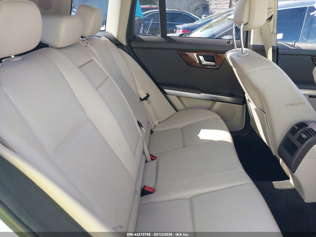 WDCGG5HB5FG379570 Mercedes-Benz GLK 350