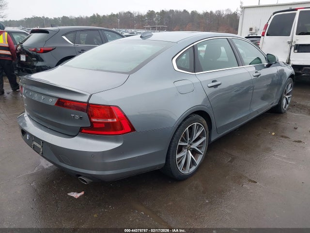 2018 VOLVO S90 LVY982MK3JP038508 Photo 3