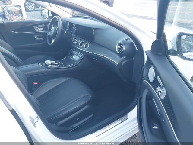 Aukcja sprzedaży 2018 Mercedes-benz E 300 4matic, vin: WDDZF4KB8JA393341, numer aukcji: 44378792