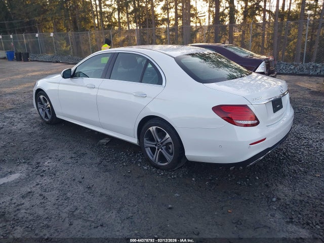 Aukcja sprzedaży 2018 Mercedes-benz E 300 4matic, vin: WDDZF4KB8JA393341, numer aukcji: 44378792