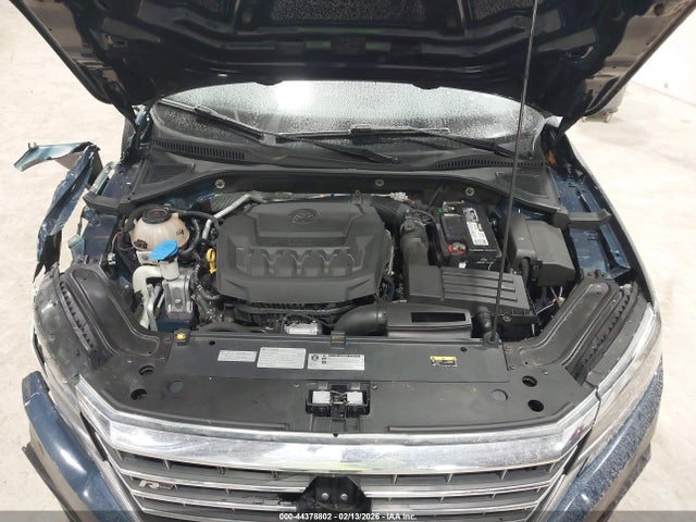 44378802 :رقم المزاد ، 1VWMA7A38LC022392 vin ، 2020 Volkswagen Passat 2.0t R-line مزاد بيع