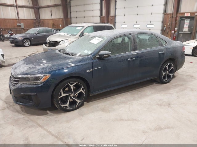 44378802 :رقم المزاد ، 1VWMA7A38LC022392 vin ، 2020 Volkswagen Passat 2.0t R-line مزاد بيع