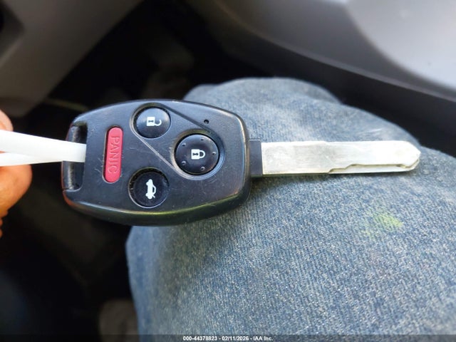 44378823 :رقم المزاد ، 2HGFB2F55DH560005 vin ، 2013 Honda Civic Lx مزاد بيع